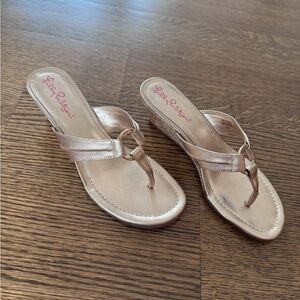 Lilly Pulitzer gold wedge sandals size 7